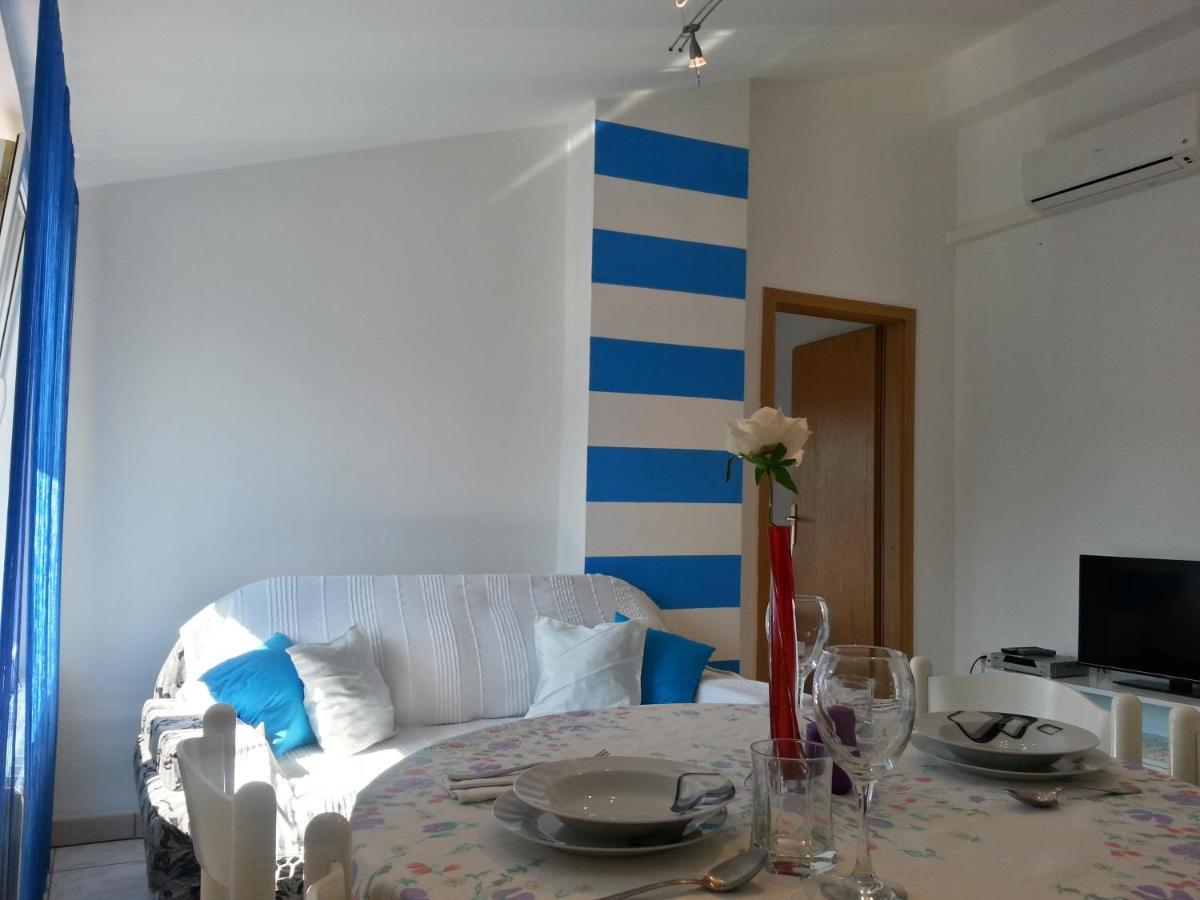 Apartmani Elena Malinska Exterior photo